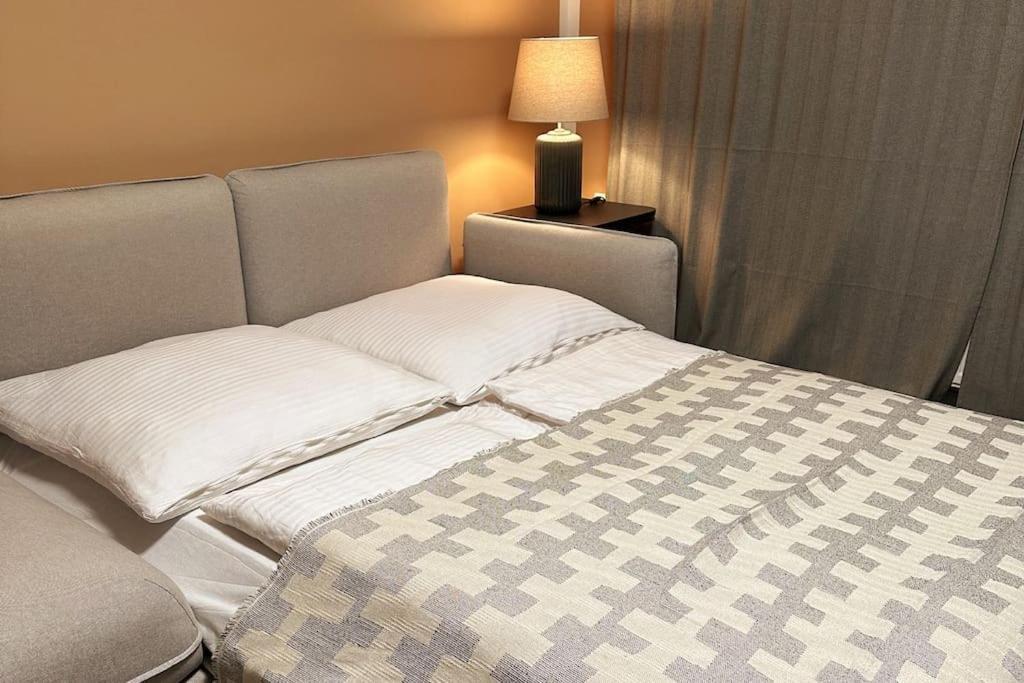 ברלין 2 Zimmer Apartment Mit Parkplatz מראה חיצוני תמונה