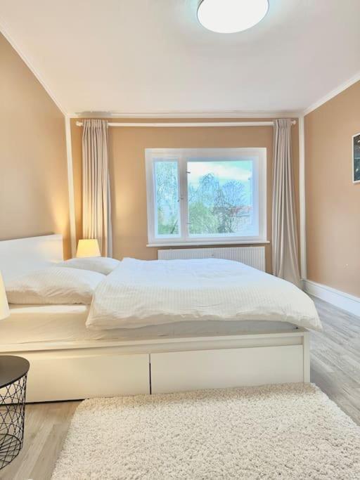 ברלין 2 Zimmer Apartment Mit Parkplatz מראה חיצוני תמונה